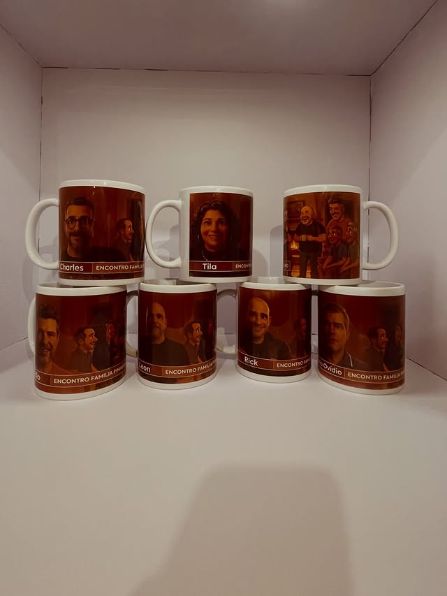 Canecas personalizadas Família Pinheiro